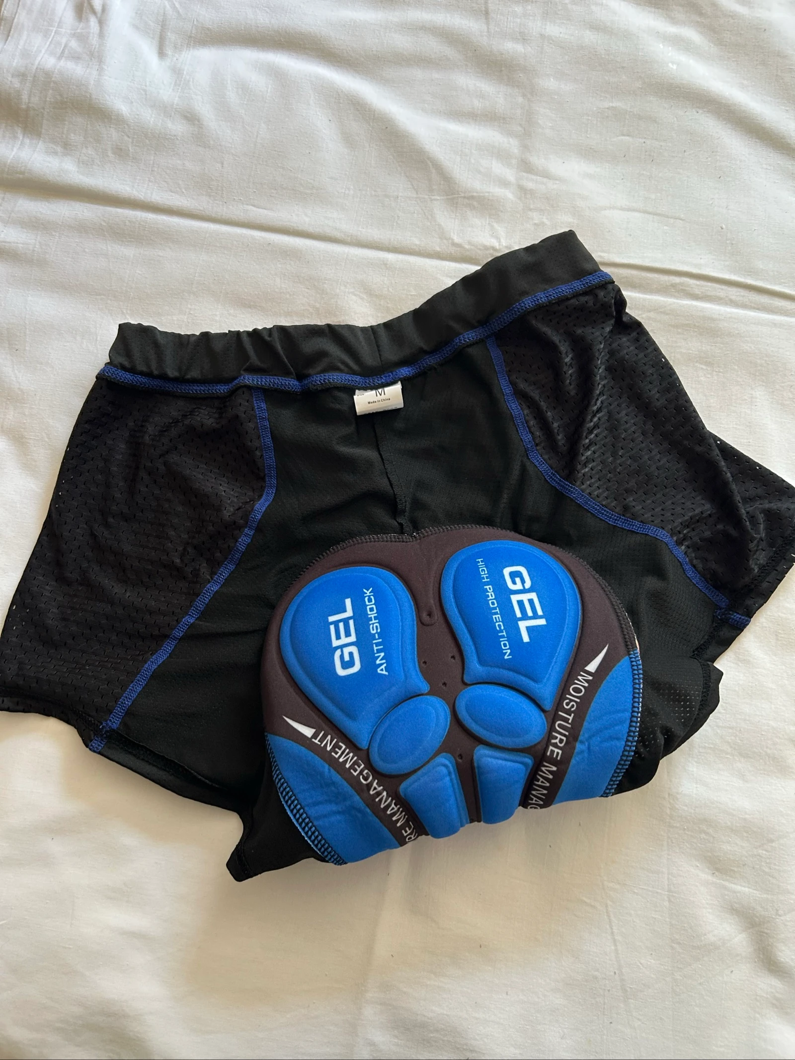 Cycling Shorts with 3D Gel Padding – Size M – New – photo 4